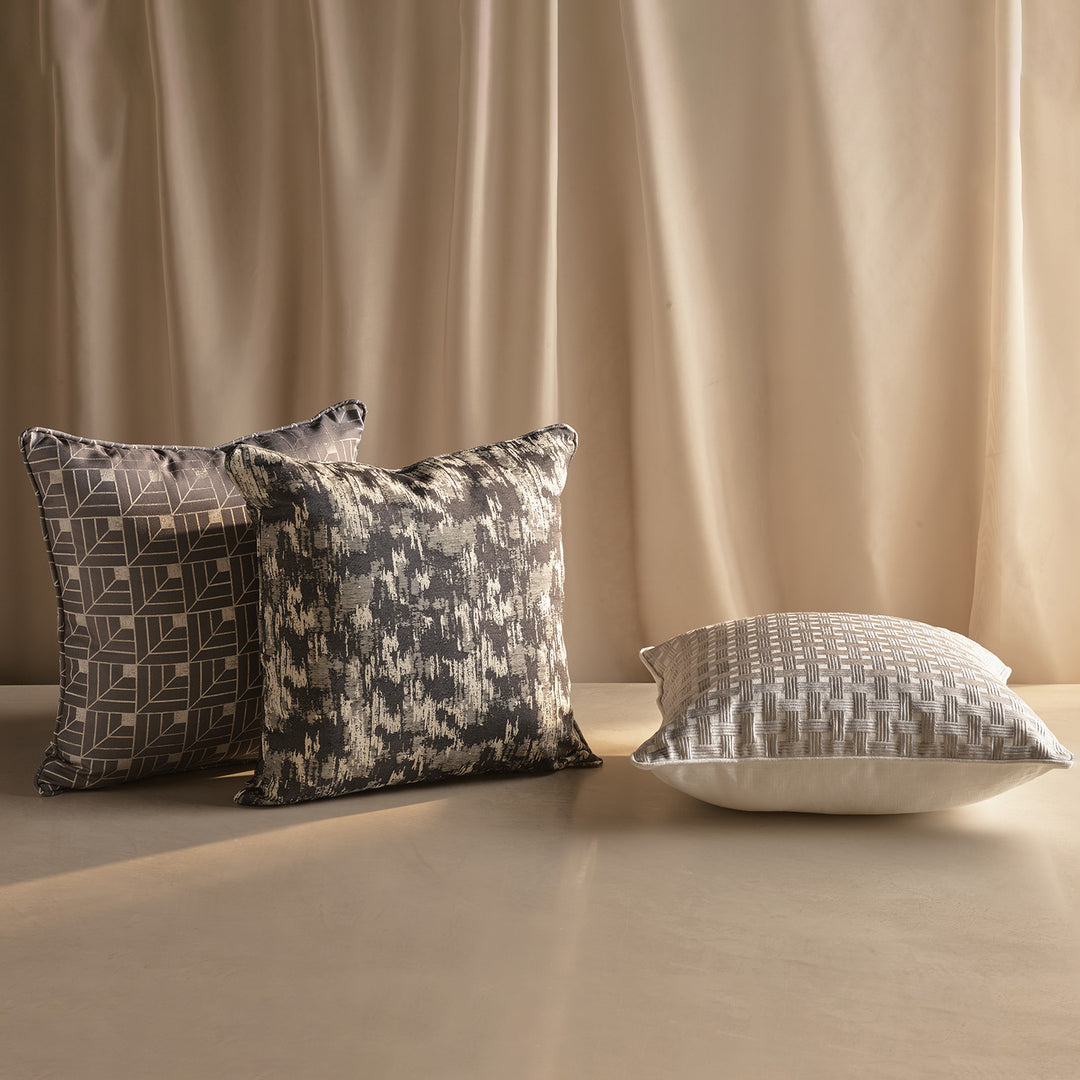 greg natale | ponti cushion | black & white ~ DC