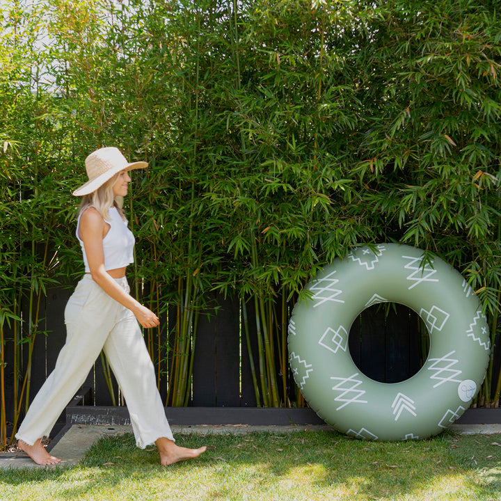 &sunday | oversized pool tube | desert - LC