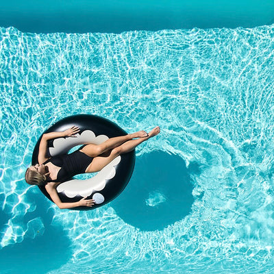 &sunday | oversized pool tube | scallop - seasonal