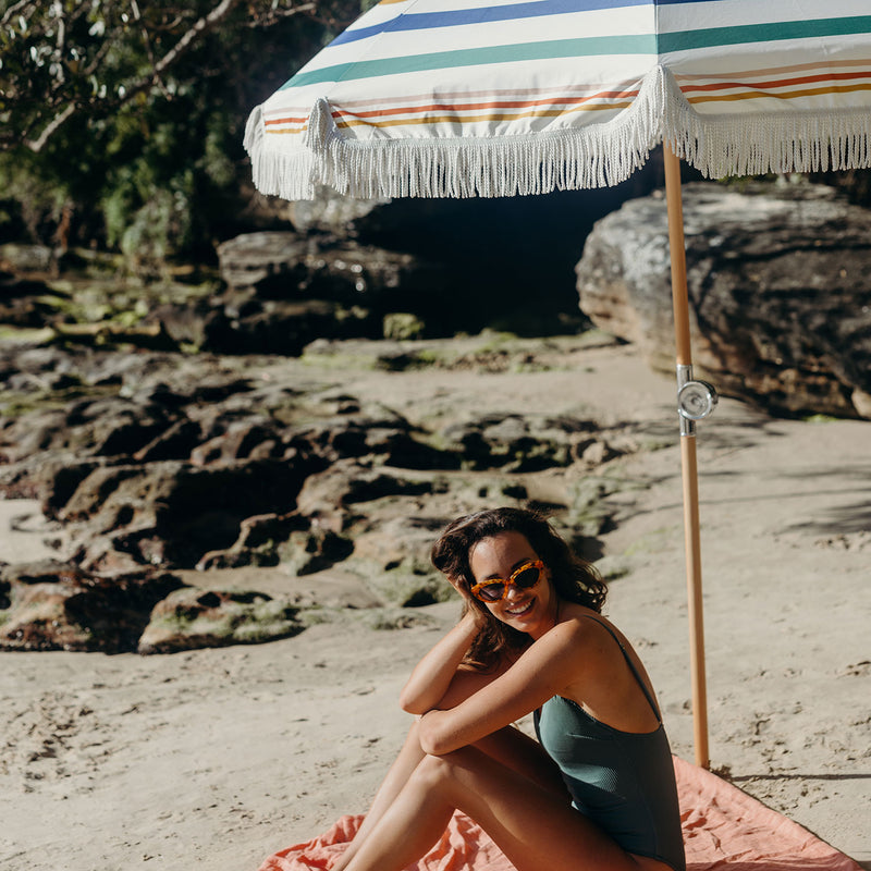 basil bangs | premium beach umbrella | daydream 2.0 - DC