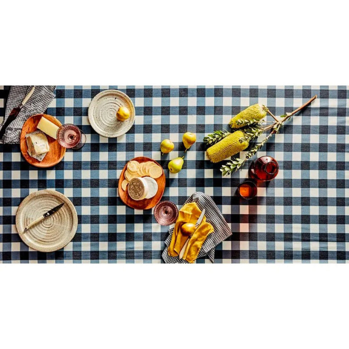 basil bangs | tablecloth | gingham black - LC