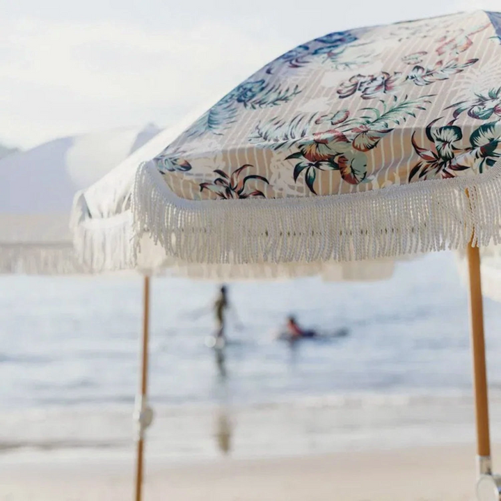 basil bangs | beach umbrella | tiki - LC