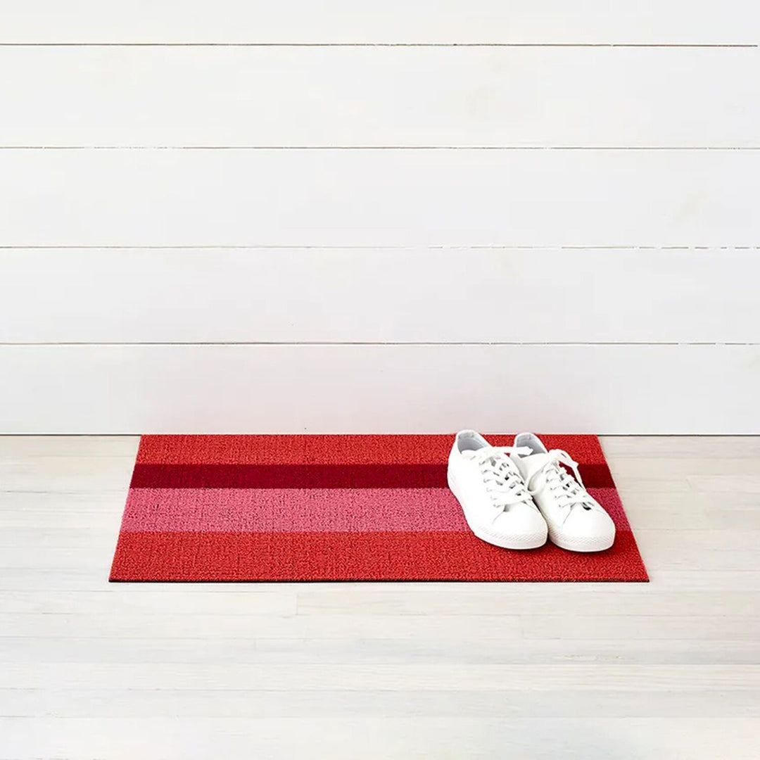 chilewich | shag doormat 46x71cm (18x28") | bold stripe punch