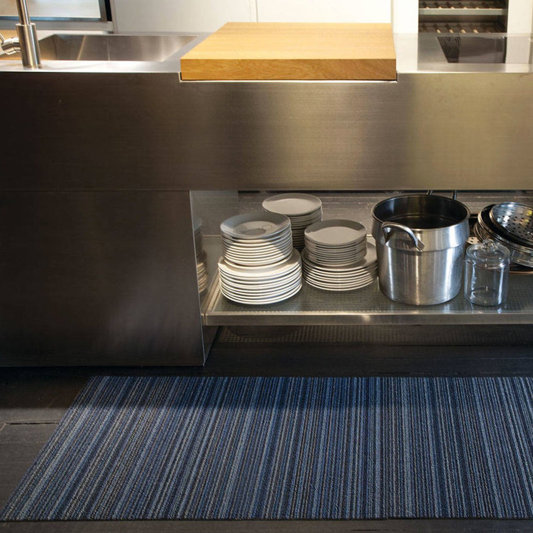 chilewich | runner mat 61x183cm (24x72") | skinny stripe blue