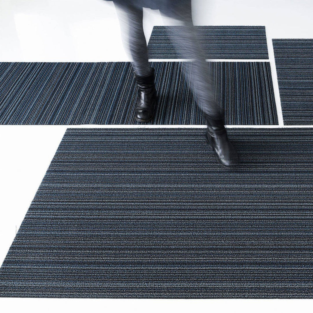 chilewich | runner mat 61x183cm (24x72") | skinny stripe blue