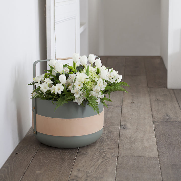 eldvarm | emma wood basket | lichen - DC