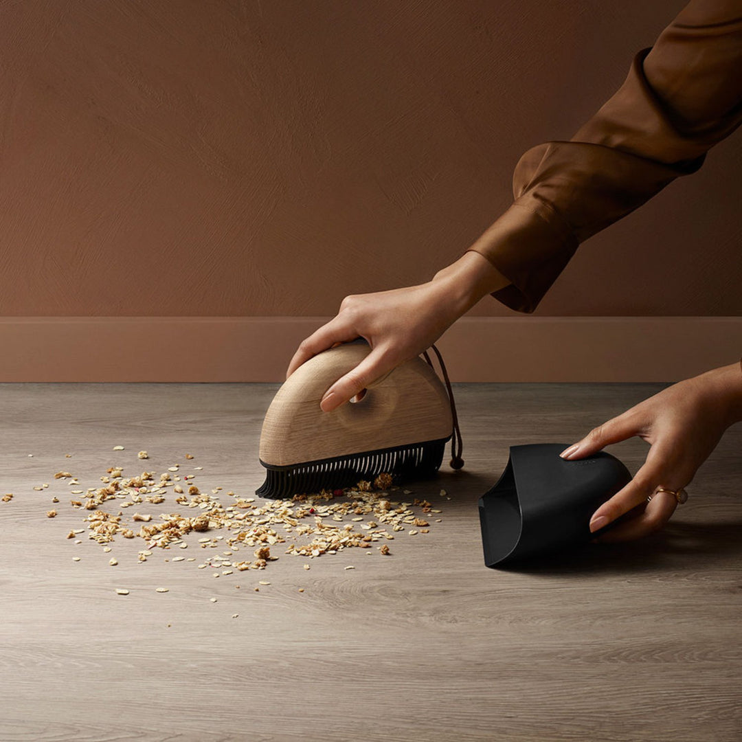 eva solo | sweep dustpan + brush set