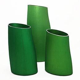 fink | vase | apple green (spring) medium