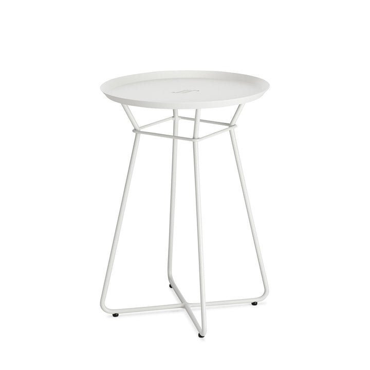 freifrau | leyasol outdoor coffee table | small | traffic white