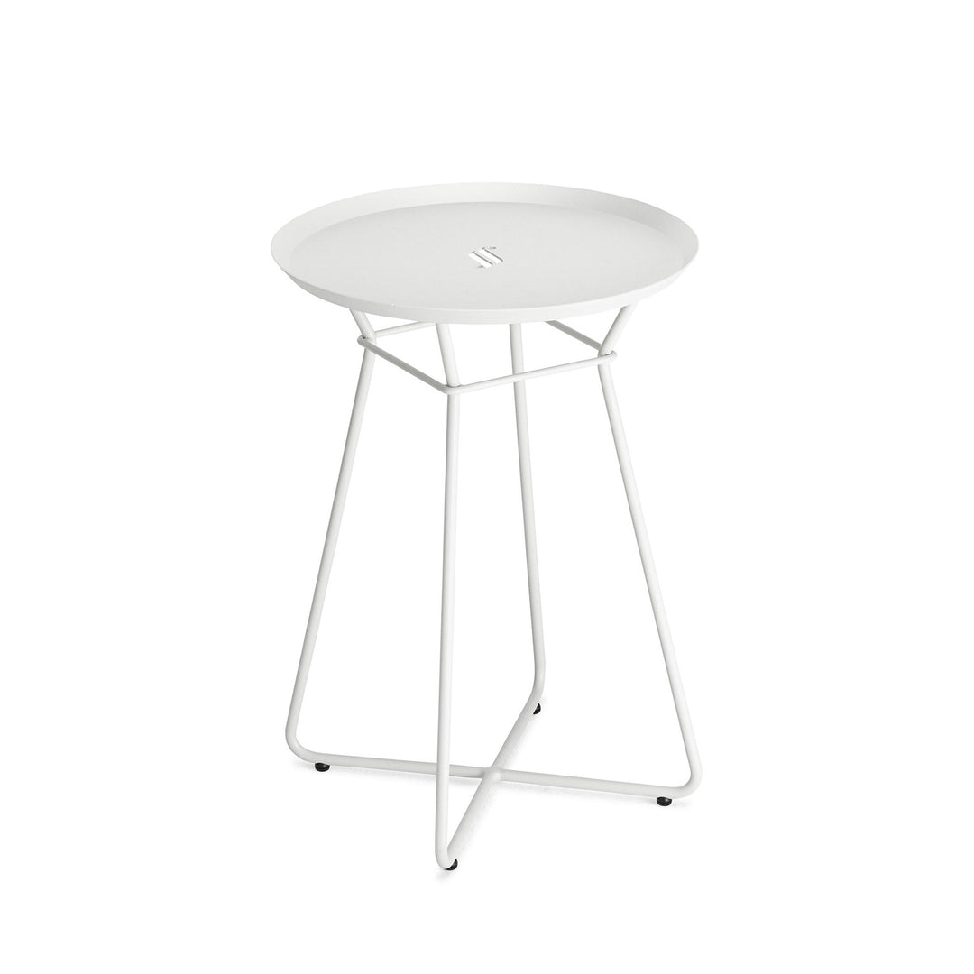 freifrau | leyasol outdoor coffee table | small | traffic white