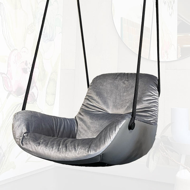 freifrau | leya lounge swing seat | avalon 0043 + sahara plaza leather