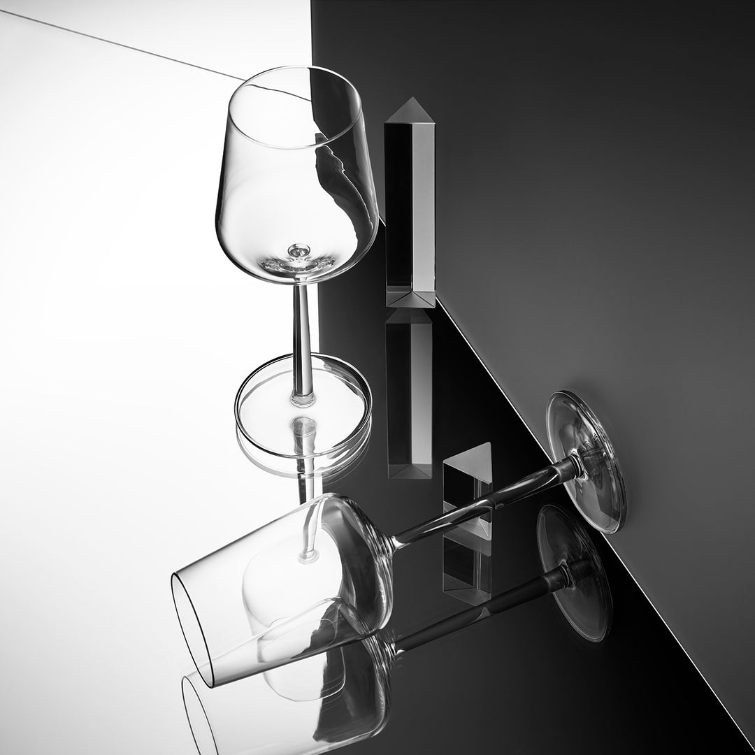 iittala | essence red wine glass | set of 2