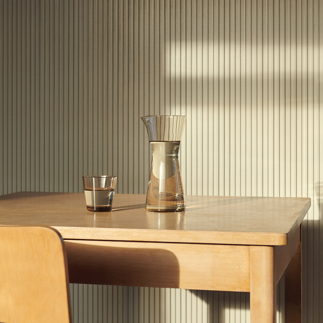 iittala | kartio pitcher | linen