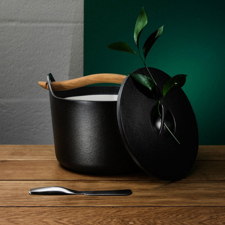 iittala | sarpaneva cast iron casserole | round 3 litre