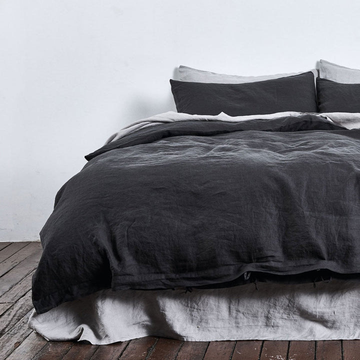 in bed | linen duvet cover | king | kohl - LC