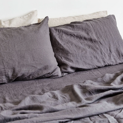 in bed | linen fitted sheet | queen | charcoal - LC