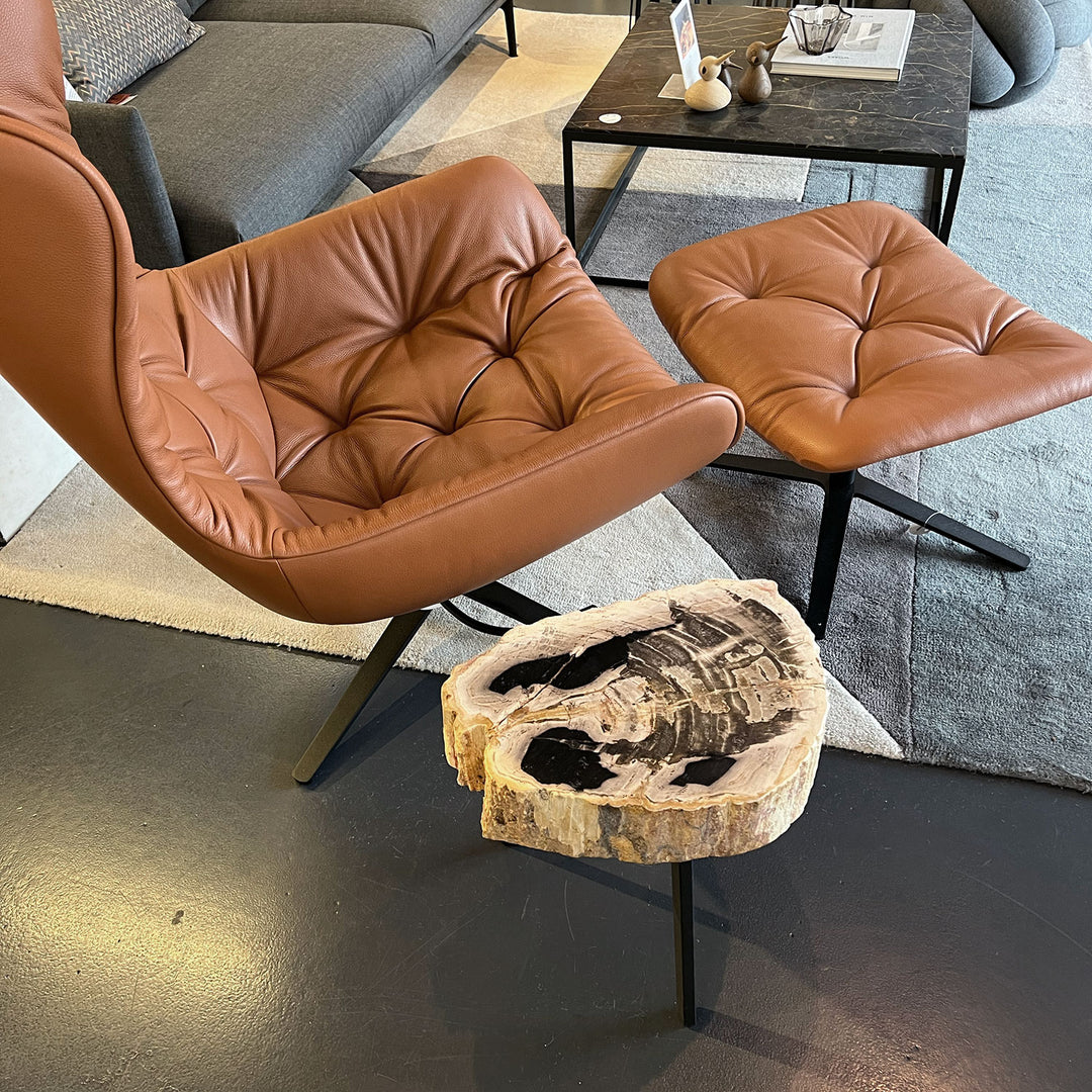 freifrau | leya wingback chair | x-base frame with tilt | cairo cognac leather + chesterfield stitch