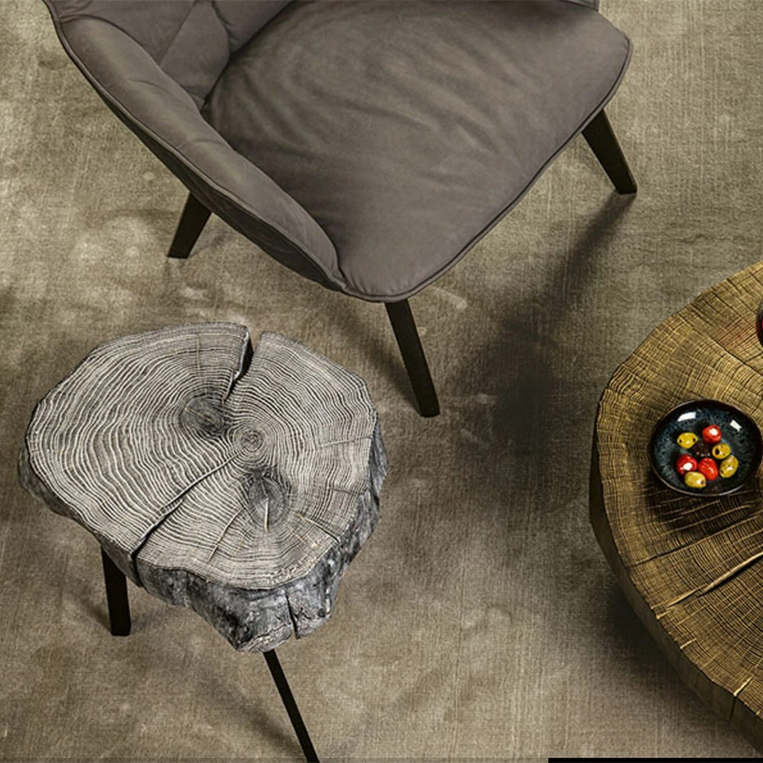 janua | bc 05 stomp table | 40-50cm | charburned limed oak shade grey
