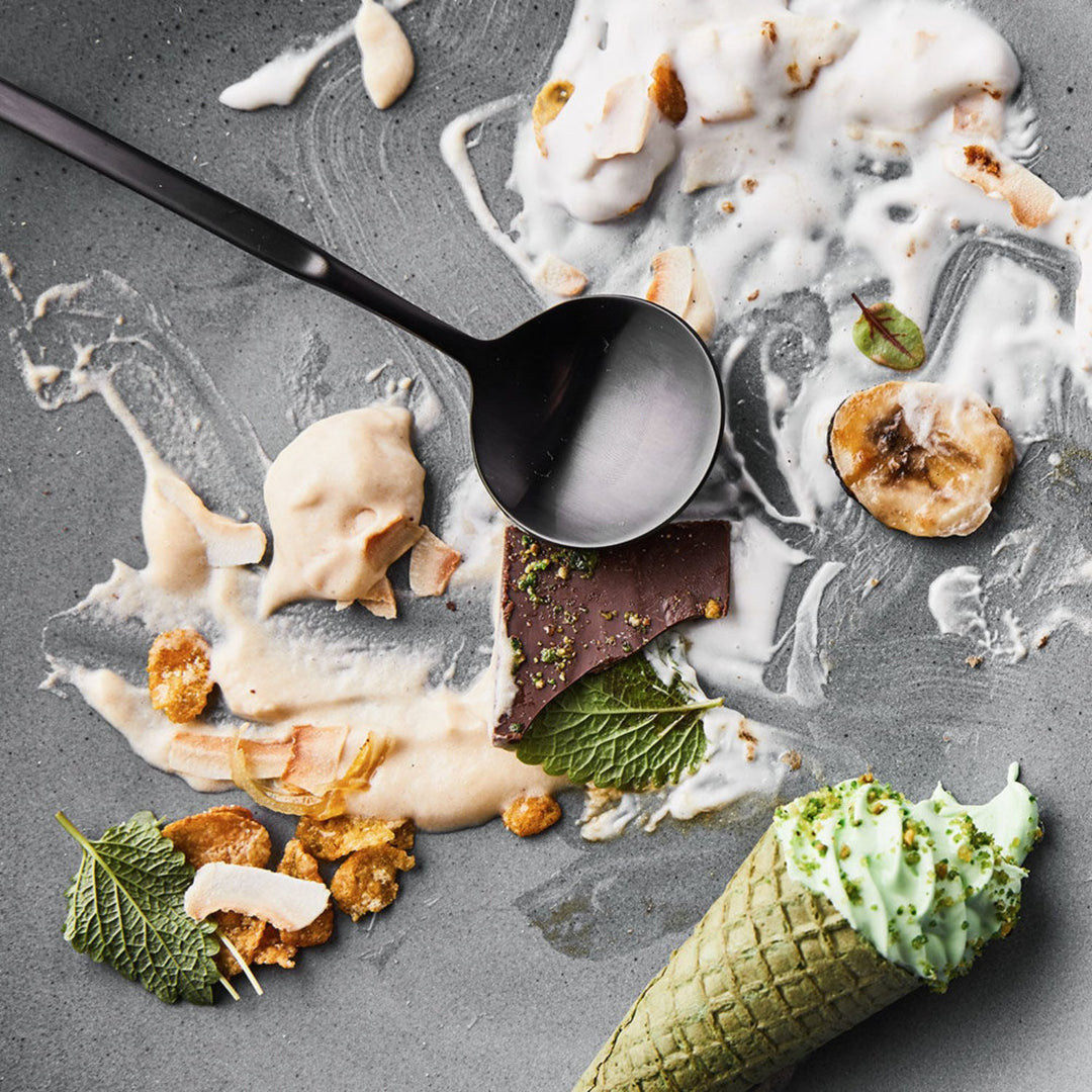 krof | collection no.1 | 24 piece cutlery set | matte black