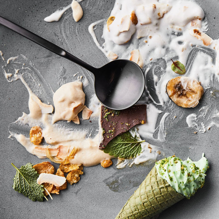 krof | collection no.1 | 24 piece cutlery set | matte black