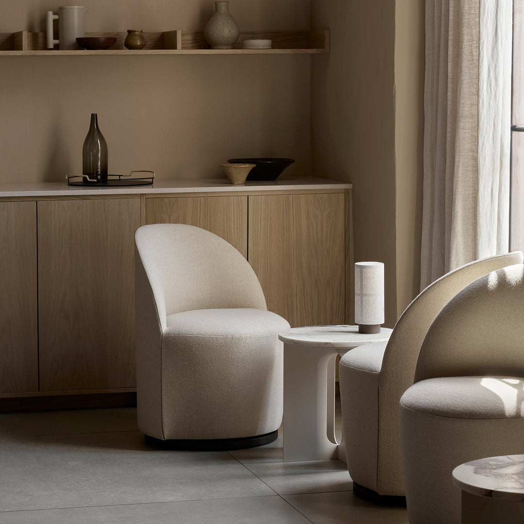 audo copenhagen (menu) | hashira portable table lamp | raw