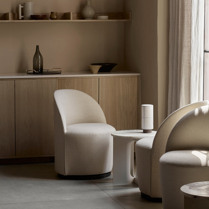 audo copenhagen (menu) | hashira portable table lamp | raw