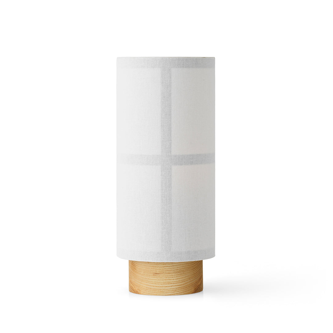 audo copenhagen (menu) | hashira portable table lamp | off white - DC