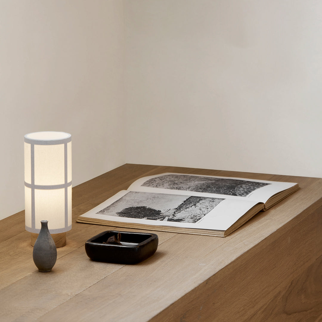 audo copenhagen (menu) | hashira portable table lamp | off white - DC