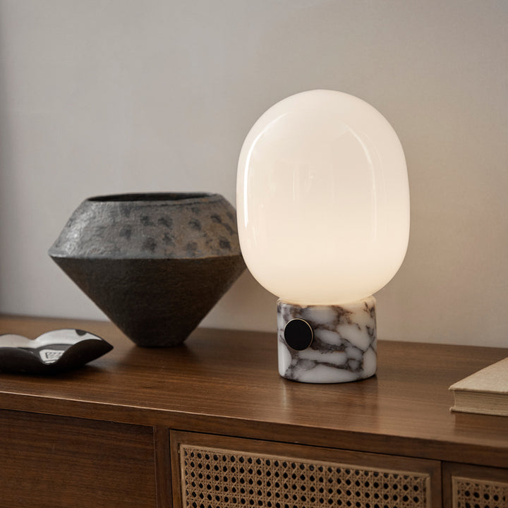 audo copenhagen (menu) | jwda table lamp large | rose calacatta viola marble