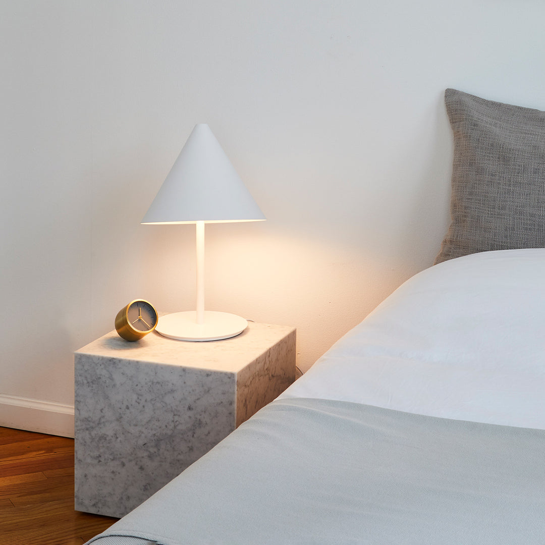 audo copenhagen (menu) | plinth cubic | white carrara marble
