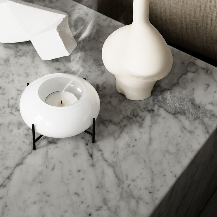 audo copenhagen (menu) | plinth low | white carrara marble
