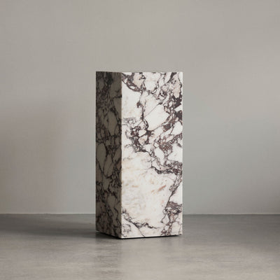 audo copenhagen (menu) | plinth pedestal | rose calacatta viola marble