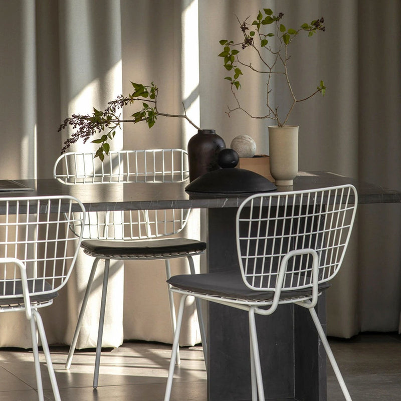 audo copenhagen (menu) | string dining chair | cushion outdoor | dark grey ~ DC