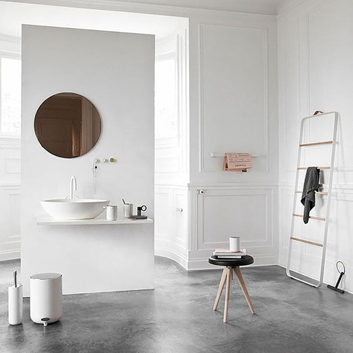 audo copenhagen (menu) | norm towel ladder | white + light oak