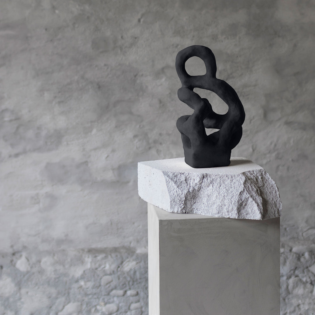 mette ditmer | art piece | sculpture | black