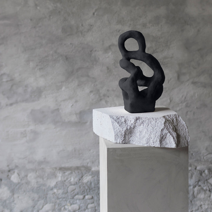 mette ditmer | art piece | sculpture | black