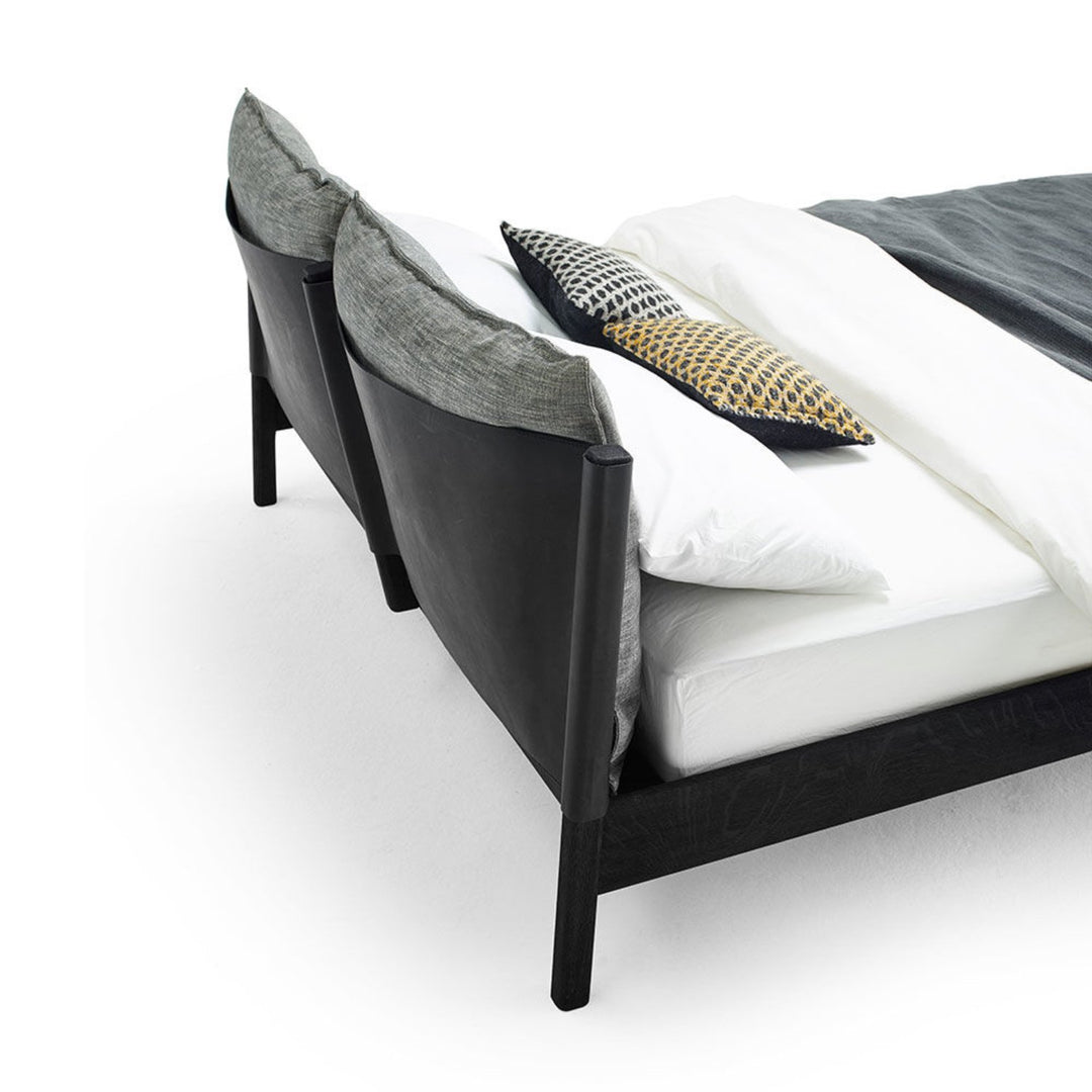 moeller design | LIV queen bed | stained oak + black leather