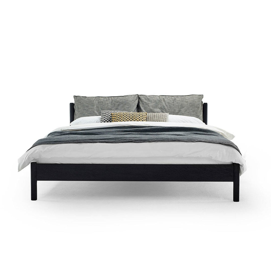 moeller design | LIV king bed | stained oak + black leather