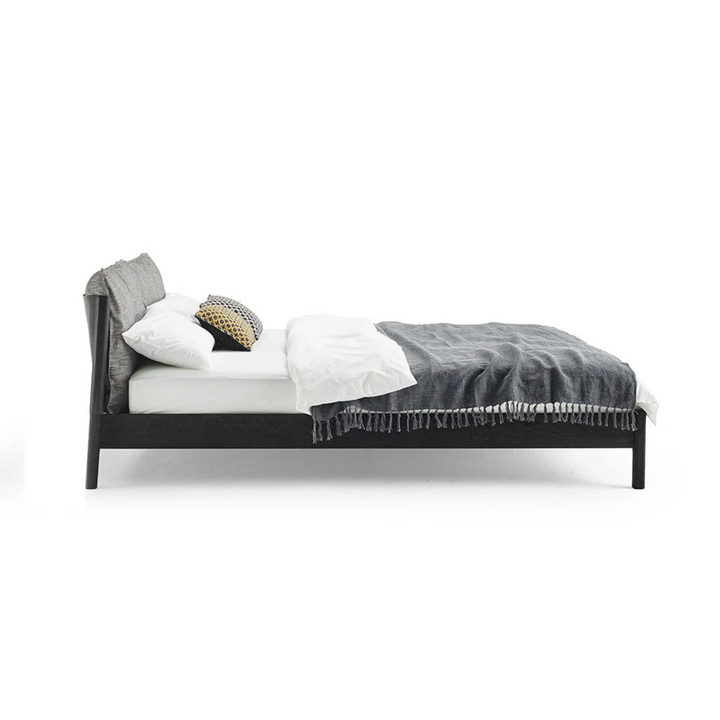 moeller design | LIV king bed | stained oak + black leather