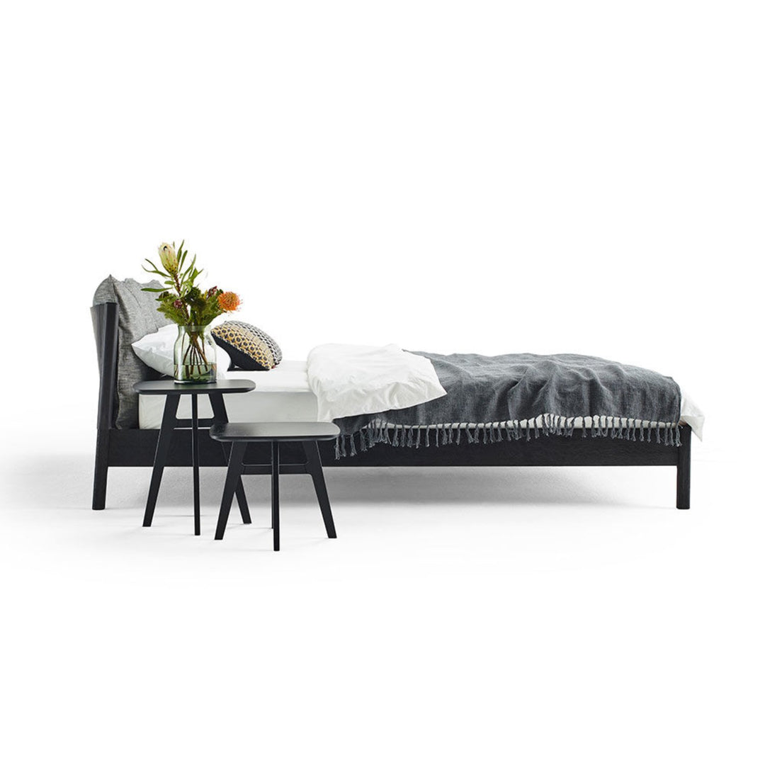 moeller design | LIV king bed | stained oak + black leather