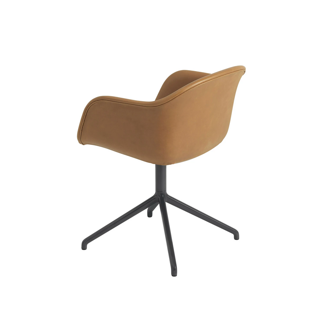 muuto | fiber armchair | swivel base | cognac refine leather + anthracite black