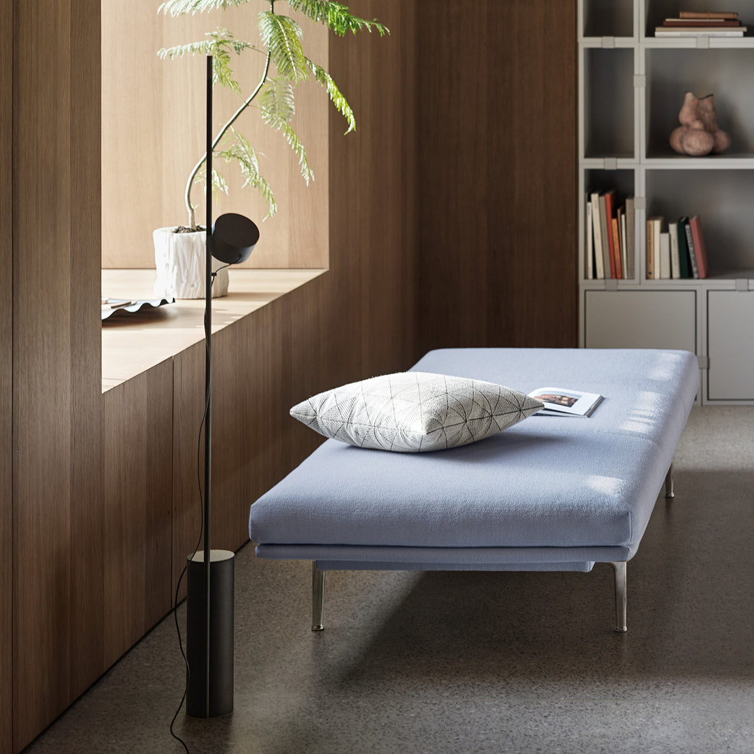 muuto | post floor lamp