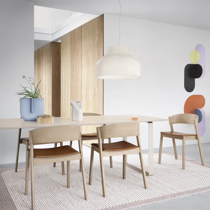 muuto | kink vase | light blue 26cm