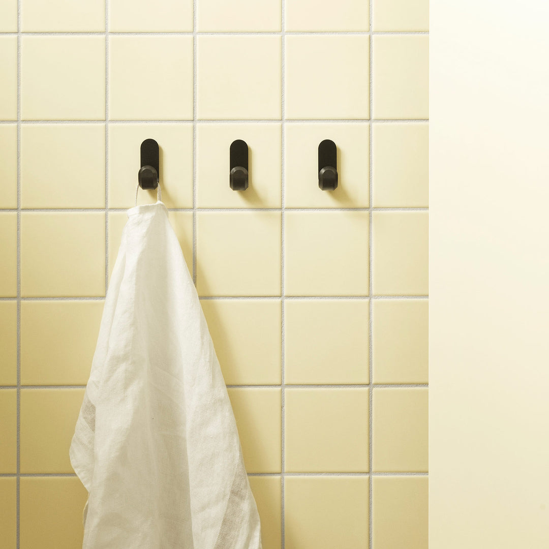 normann copenhagen | curve mini hook set | black