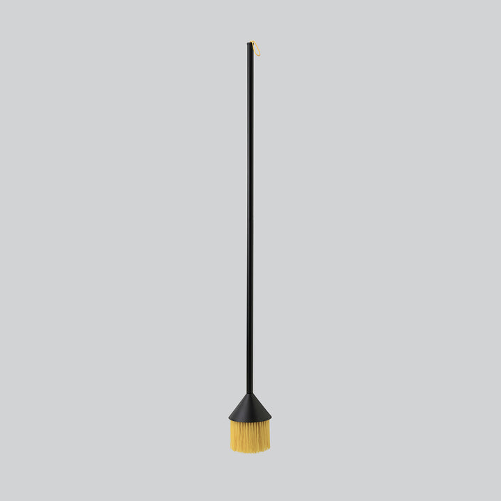 northern | mim outdoor broom | black + yellow - LC