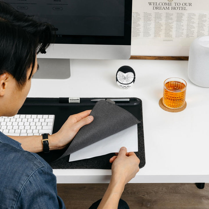 orbitkey | desk mat | black medium - LC