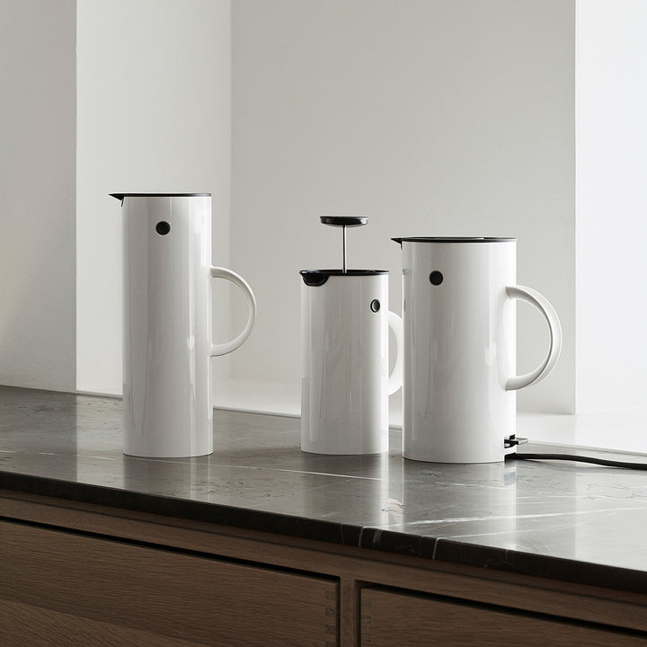 stelton | em77 vacuum jug | white